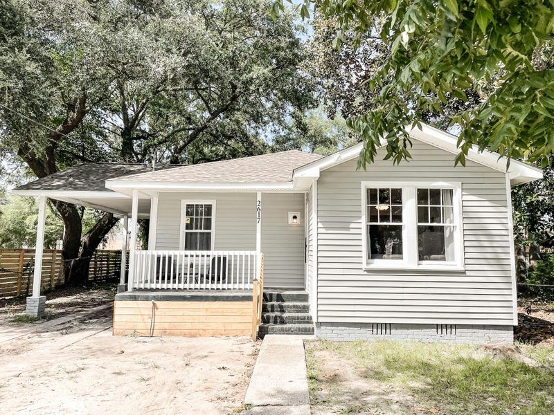 2617 Ferrara Dr, North Charleston, SC 29405