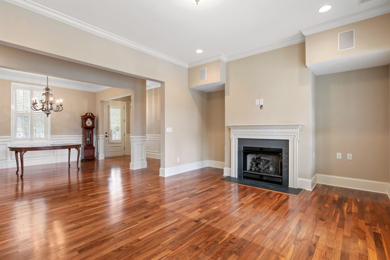 386 Meadow Breeze Ln, Charleston, SC 29414