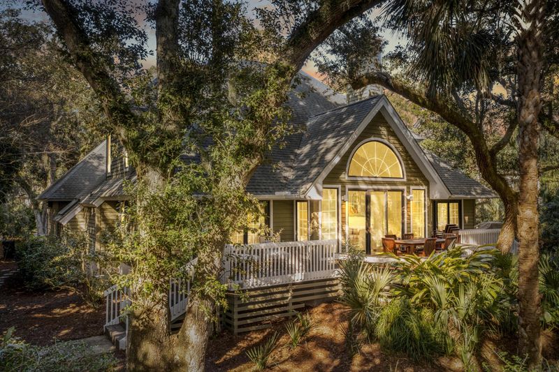 325 Glen Eagle Ct, Kiawah Island, SC 29455