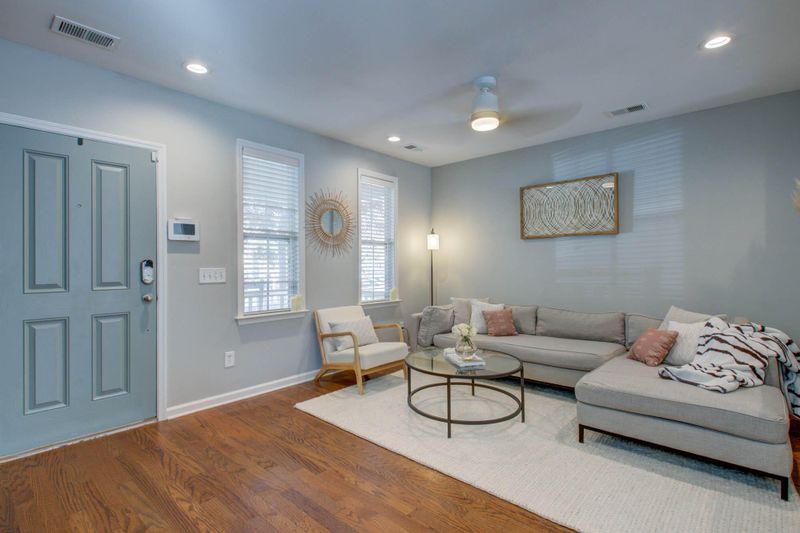 419 Verbena Ave, Summerville, SC 29483