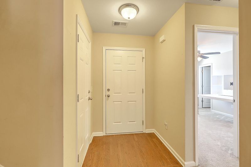 976 Cedarfield Ln, Summerville, SC 29483