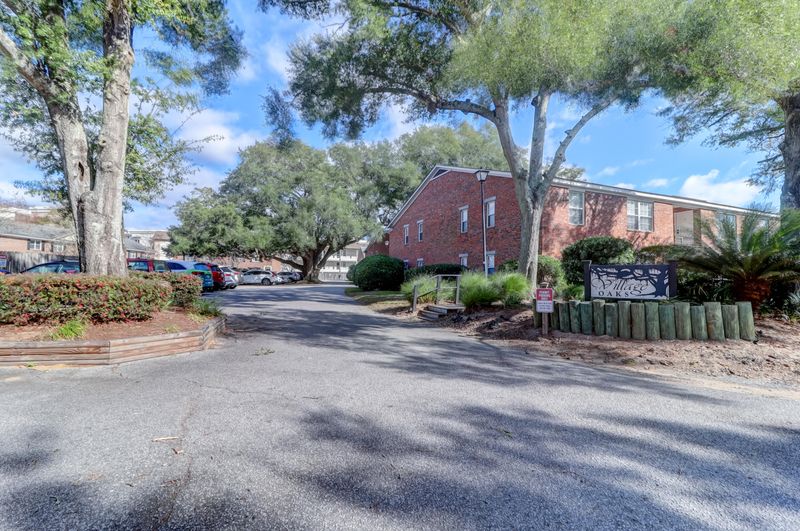 1240 Fairmont Ave #16, Mount Pleasant, SC 29464