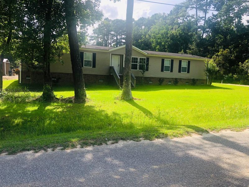 524 Old Fort Dr, Ladson, SC 29456
