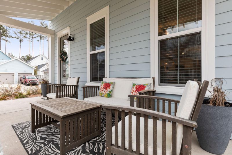137 Clear Bend Ln, Summerville, SC 29486