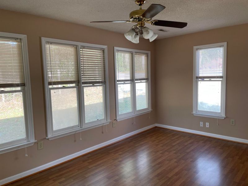 648 Fox Pond Dr, Mount Pleasant, SC 29464
