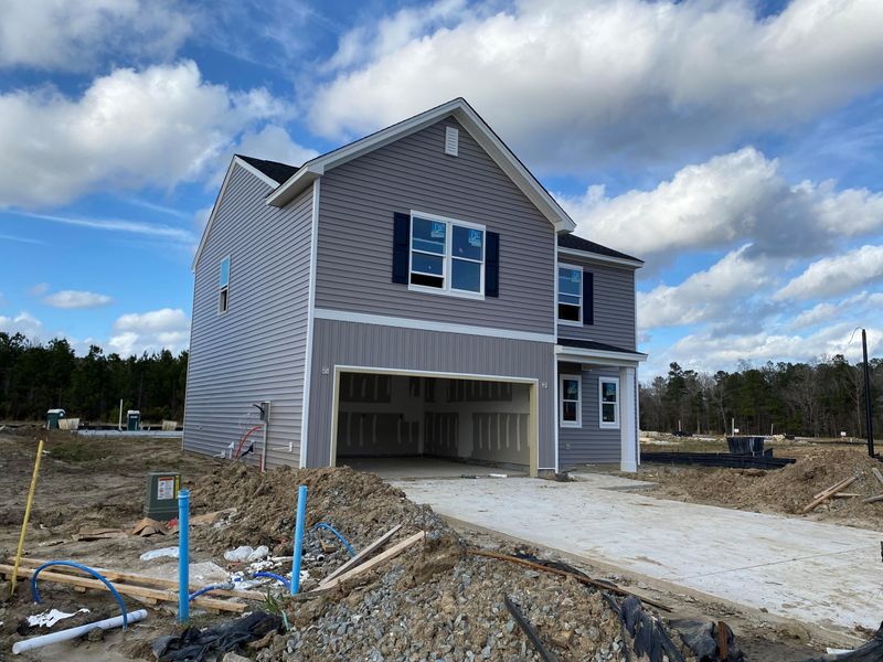 724 Mcroy St, Moncks Corner, SC 29461