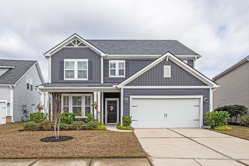 318 Beachgrass Ln, Summerville, SC 29486