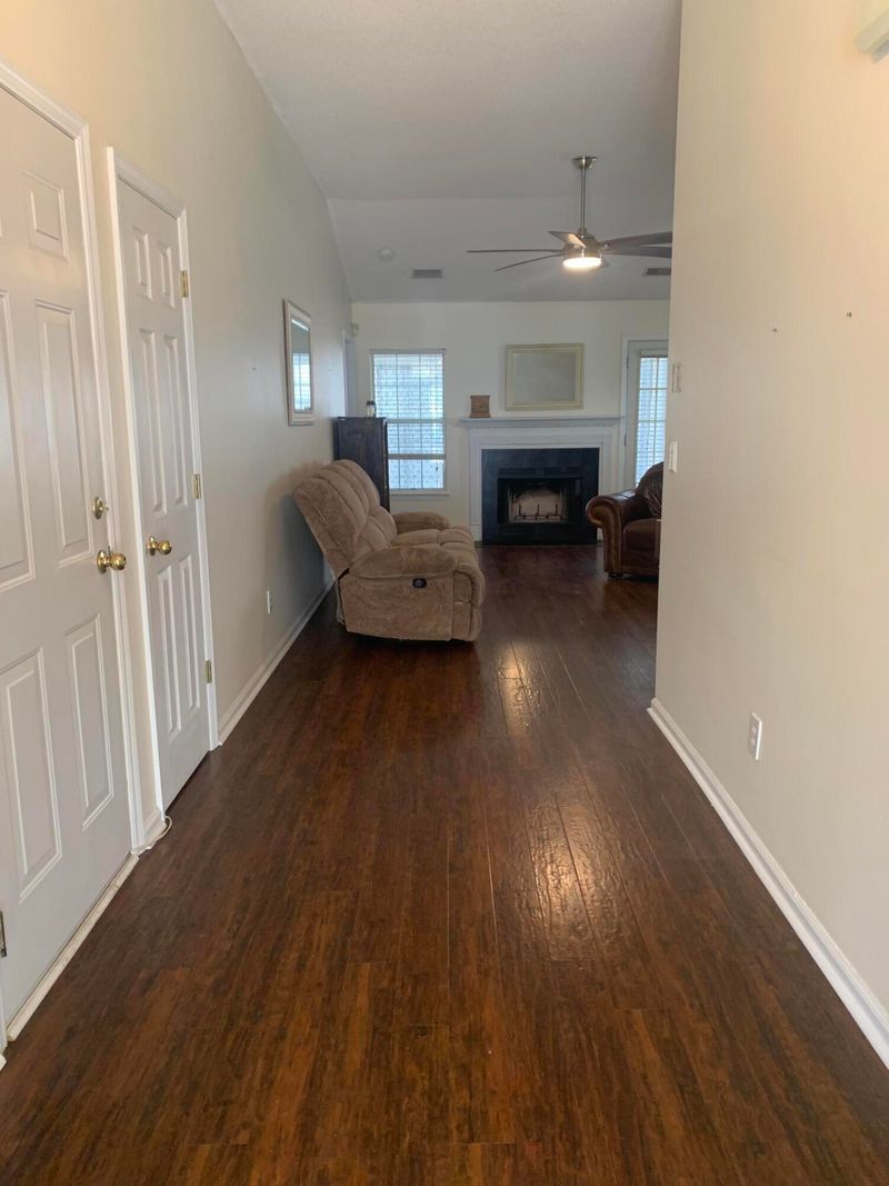 527 Carters Grove Rd, Charleston, SC 29414