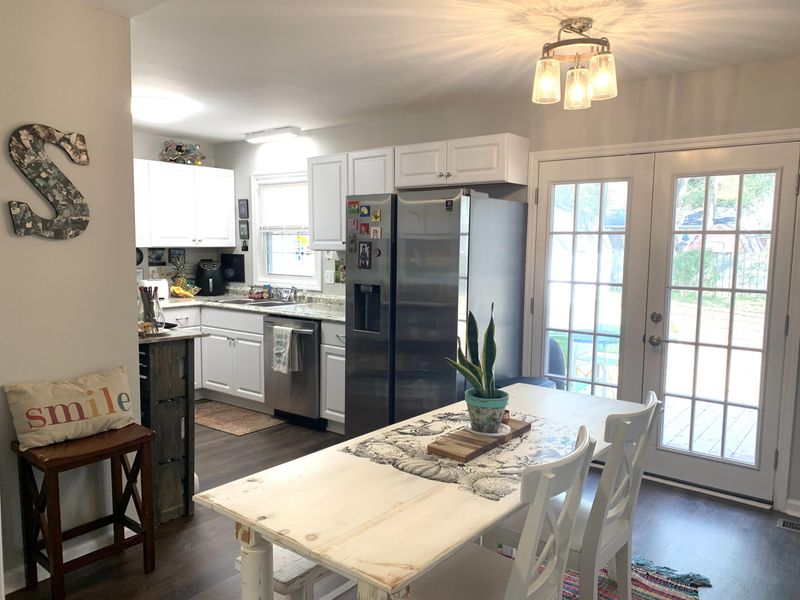 414 Forest Cir, Summerville, SC 29483