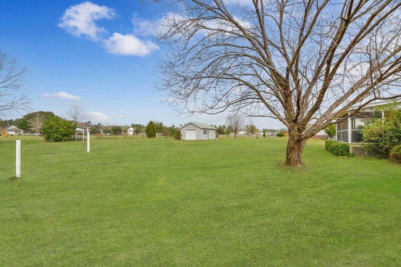 1126 Old Cherry Hill Rd, Moncks Corner, SC 29461
