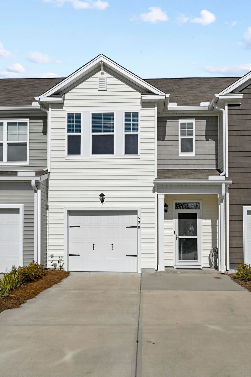 520 Nadir Ct, Summerville, SC 29486