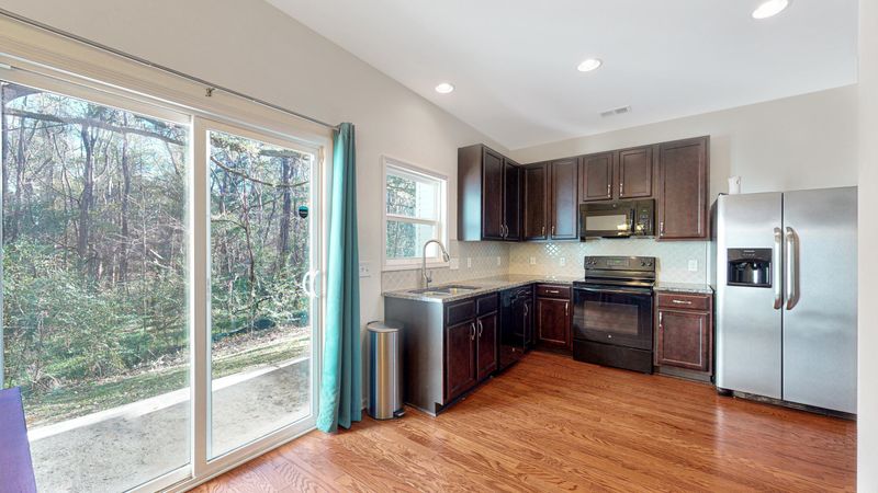 9141 Parlor Dr, Ladson, SC 29456