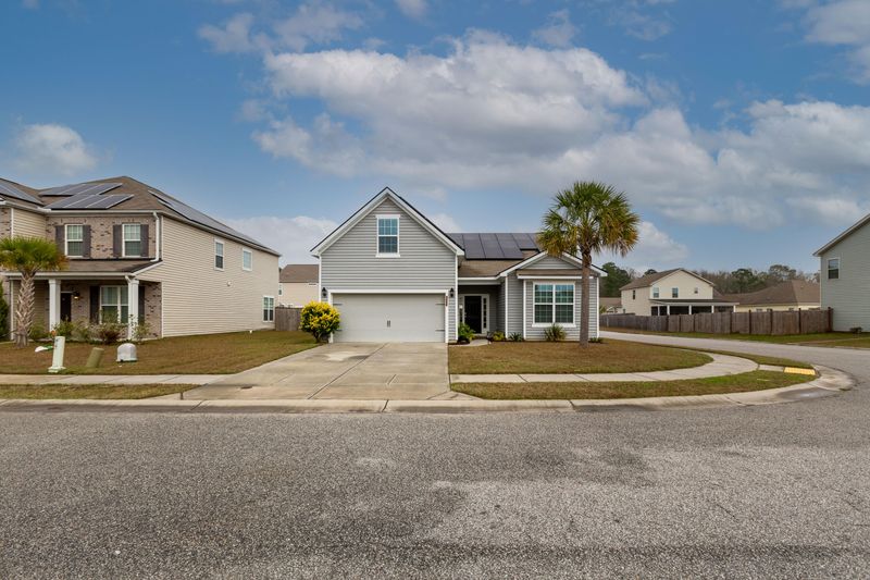 7700 Haywood St, North Charleston, SC 29418