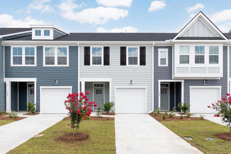 465 Trotters Ln #21, Moncks Corner, SC 29461