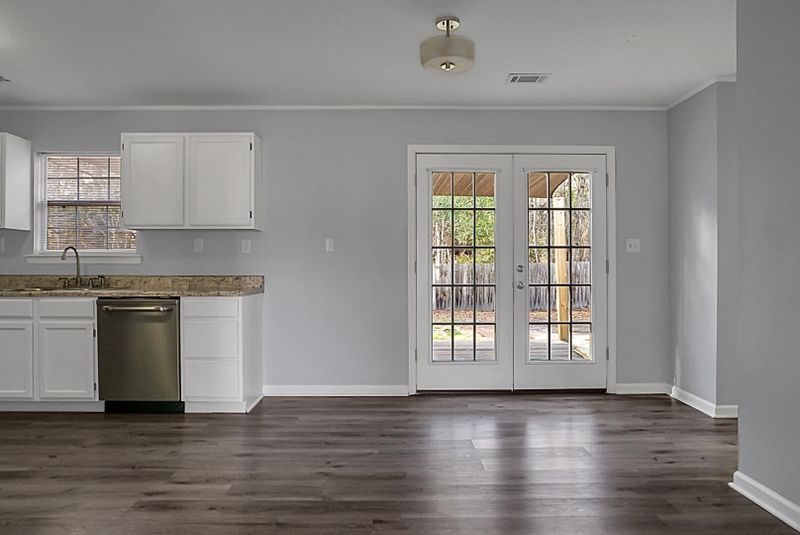 1024 Limerick Dr, Moncks Corner, SC 29461