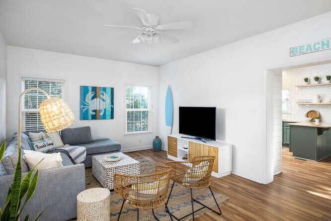 214 W Cooper Ave #B, Folly Beach, SC 29439
