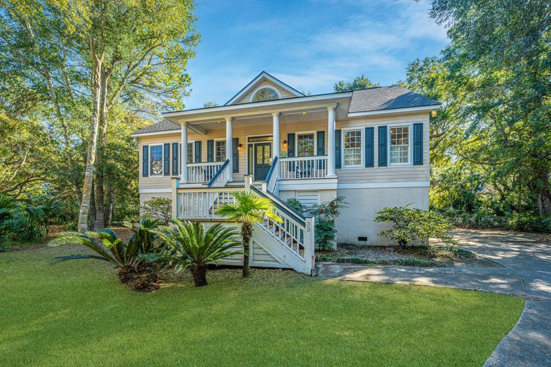 33 Fairway Oaks Ln, Isle Of Palms, SC 29451
