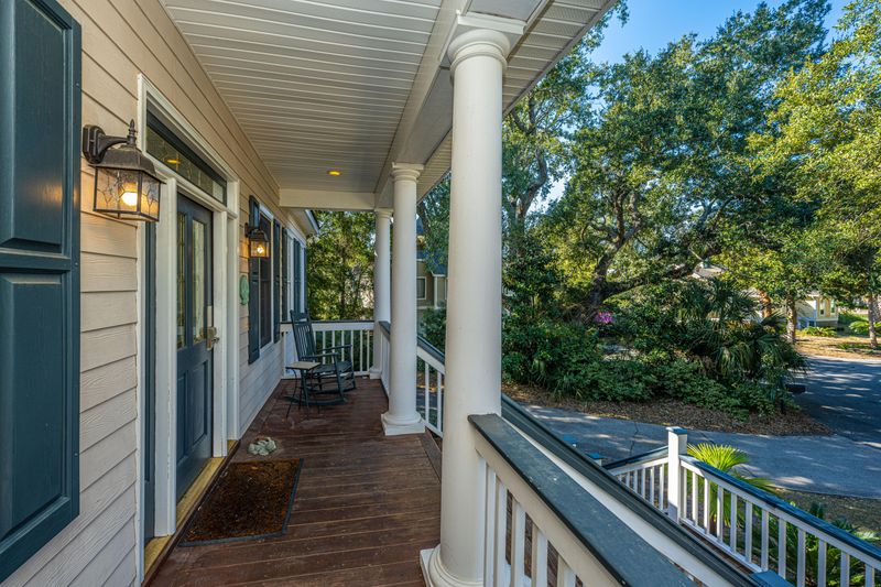 33 Fairway Oaks Ln, Isle Of Palms, SC 29451