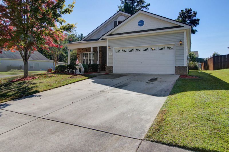 401 Norwood Ct, Moncks Corner, SC 29461