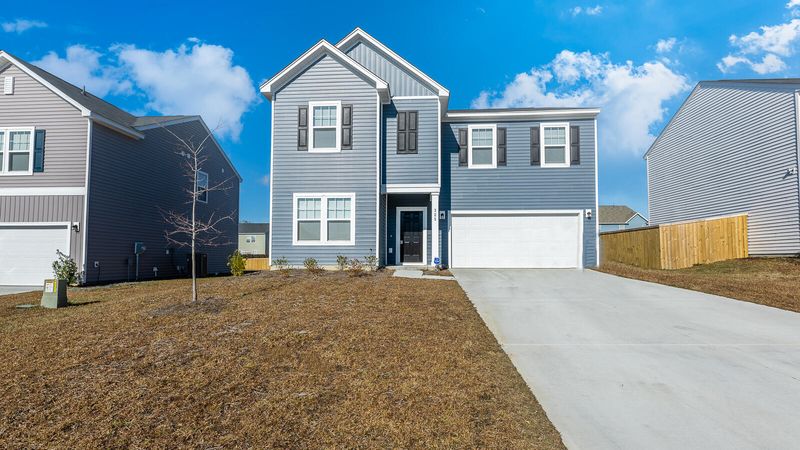 325 Bountiful Dr, Moncks Corner, SC 29461
