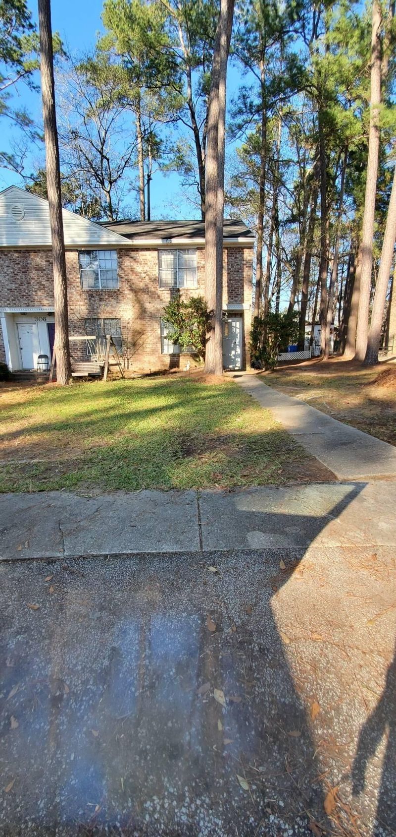 306 Crestview Dr #D, Summerville, SC 29485