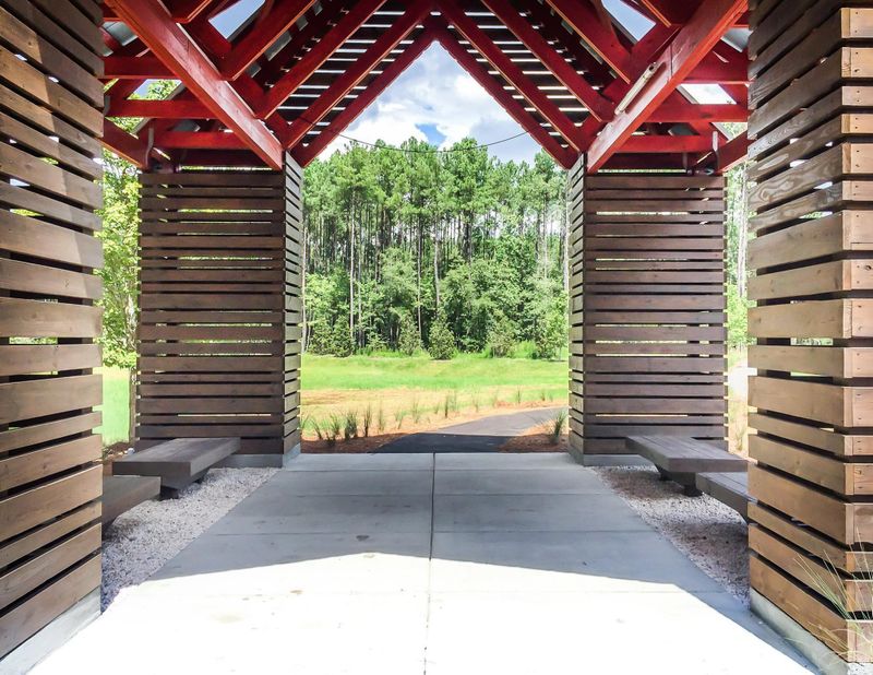 178 Midtown Ave, Summerville, SC 29486