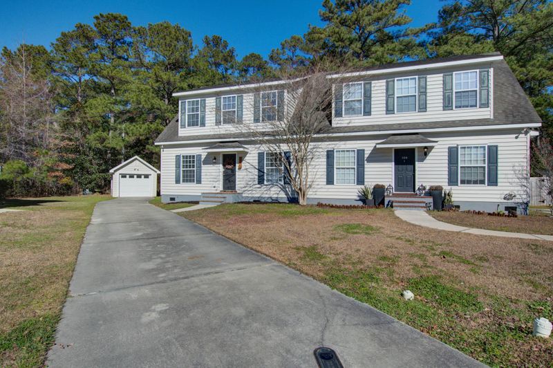 106 Dream St, Summerville, SC 29483