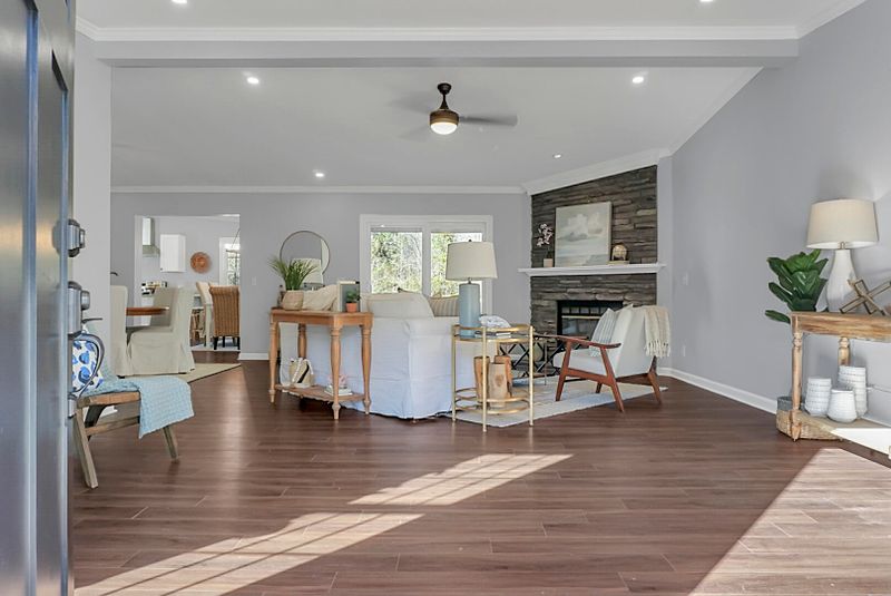 162 Fawn Leaf Ln, Ridgeville, SC 29472