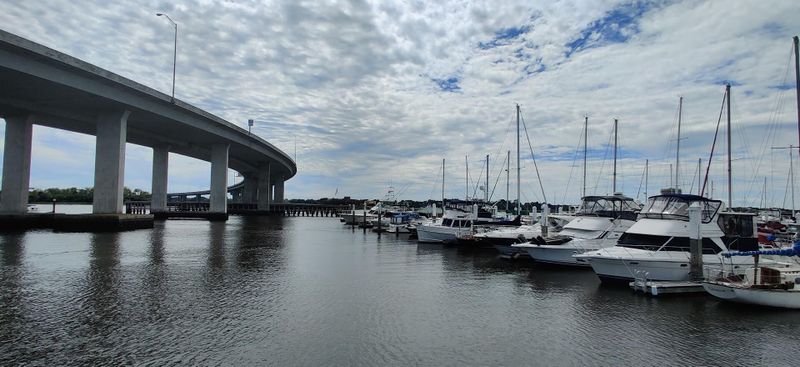 33 Lockwood Dr #Lu52, Charleston, SC 29401