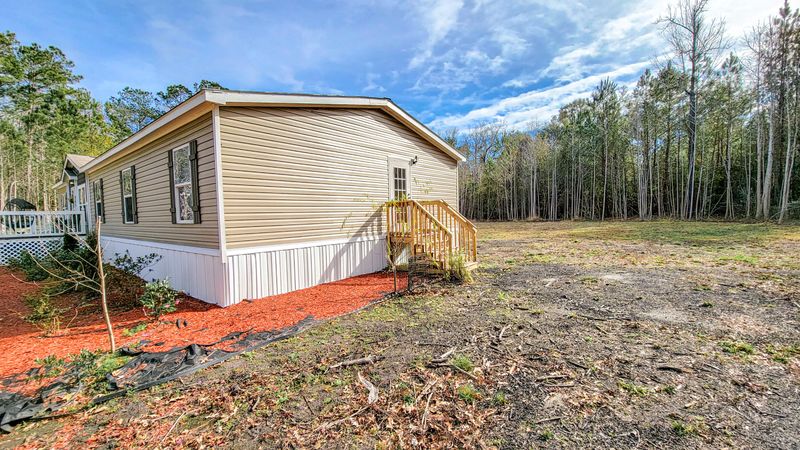 8173 Little Britton Rd, Hollywood, SC 29449