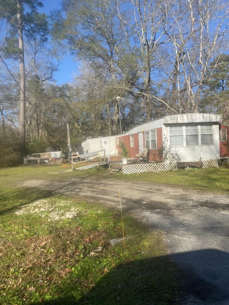 165 Aleene Dr, Summerville, SC 29485