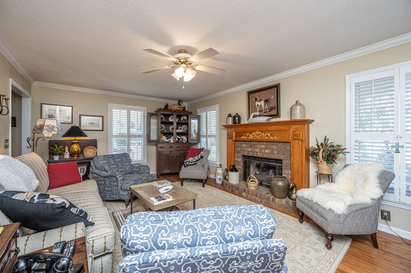 58 Sorento Blvd, Hanahan, SC 29410