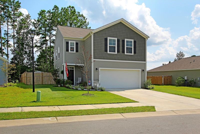 602 Wayton Cir, Moncks Corner, SC 29461