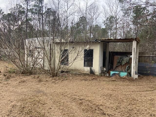 917 Potter Rd, Saint Stephen, SC 29479