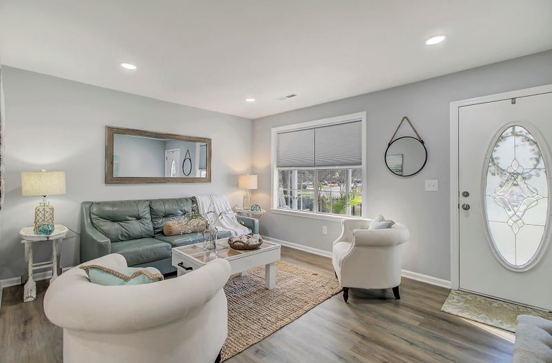227 Froman Dr, Summerville, SC 29483