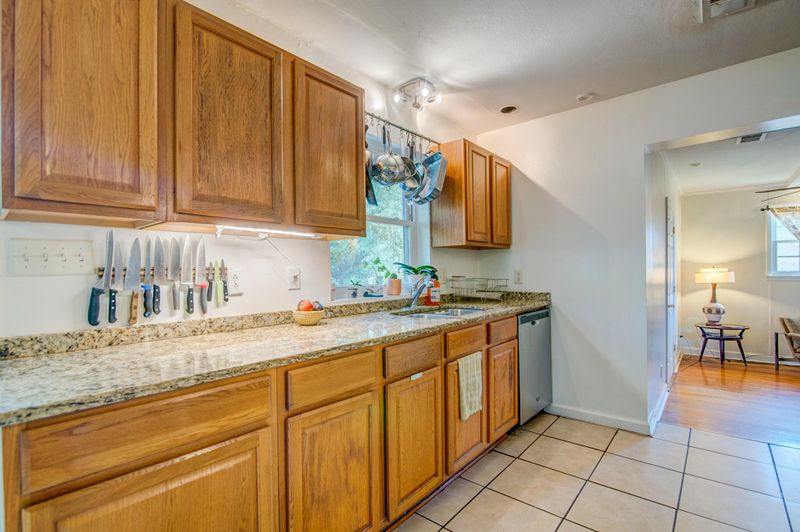 1300 Garrison St, Charleston, SC 29412