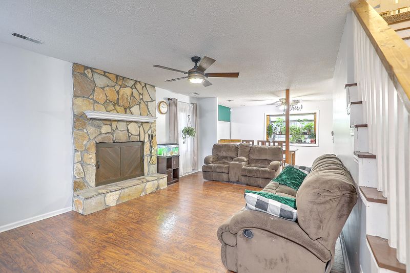 110 Foxfire Ct, Summerville, SC 29486