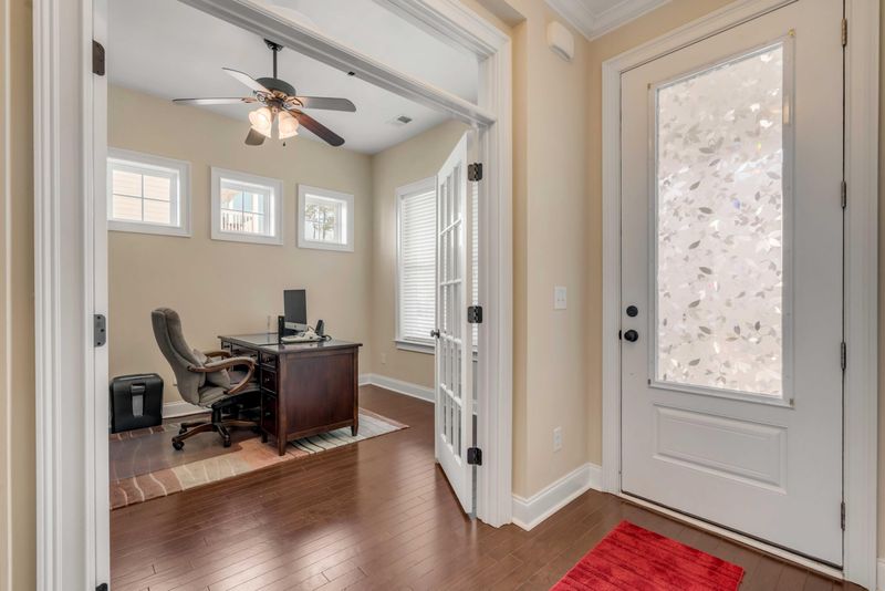 1368 Crane Creek Dr, Mount Pleasant, SC 29466
