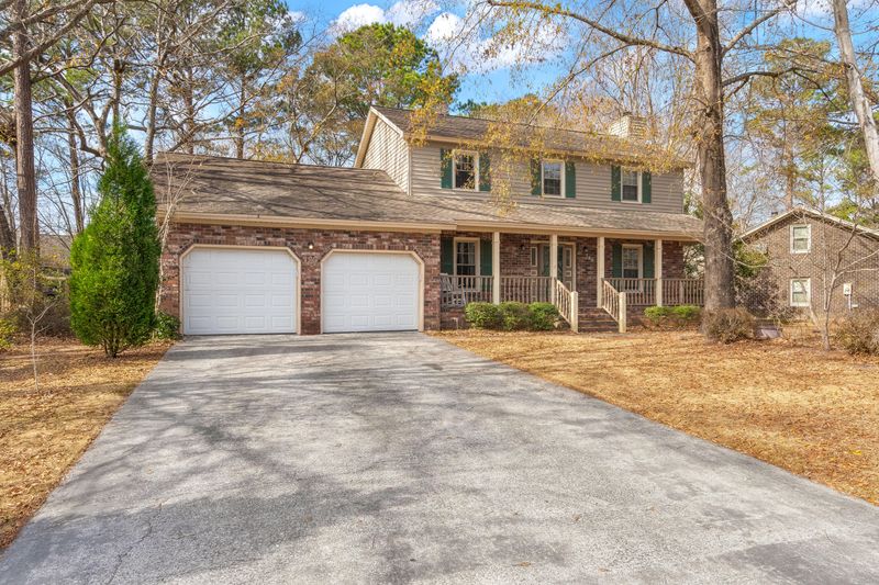 120 Fox Chase Dr, Goose Creek, SC 29445