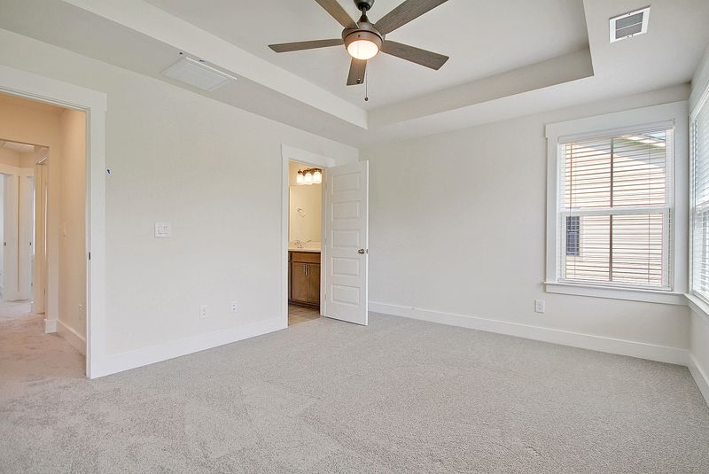 7752 Park Gate Dr, North Charleston, SC 29418