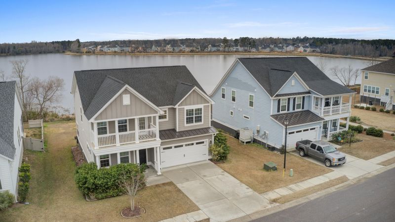 527 Pendleton Dr, Moncks Corner, SC 29461
