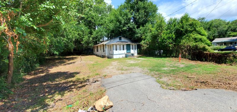 2008 Cosgrove Ave, North Charleston, SC 29405
