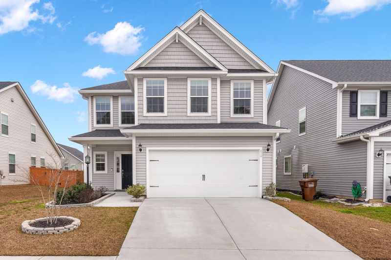 616 Pendleton Dr, Moncks Corner, SC 29461
