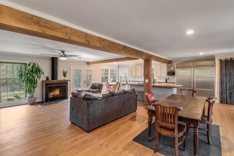 1703 Sulgrave Rd, Charleston, SC 29414