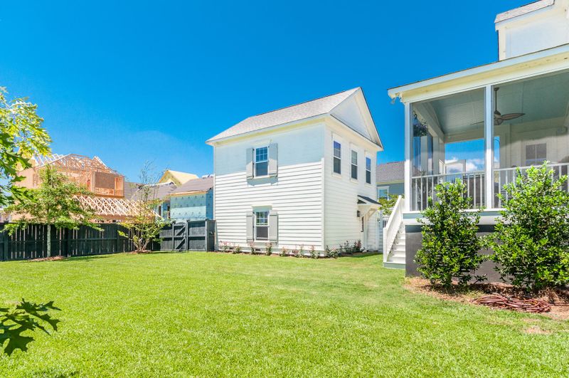 2517 Daniel Island Dr, Daniel Island, SC 29492
