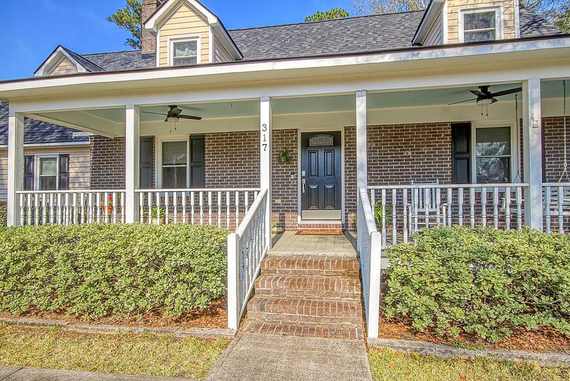 317 Land O Pines Cir, Moncks Corner, SC 29461
