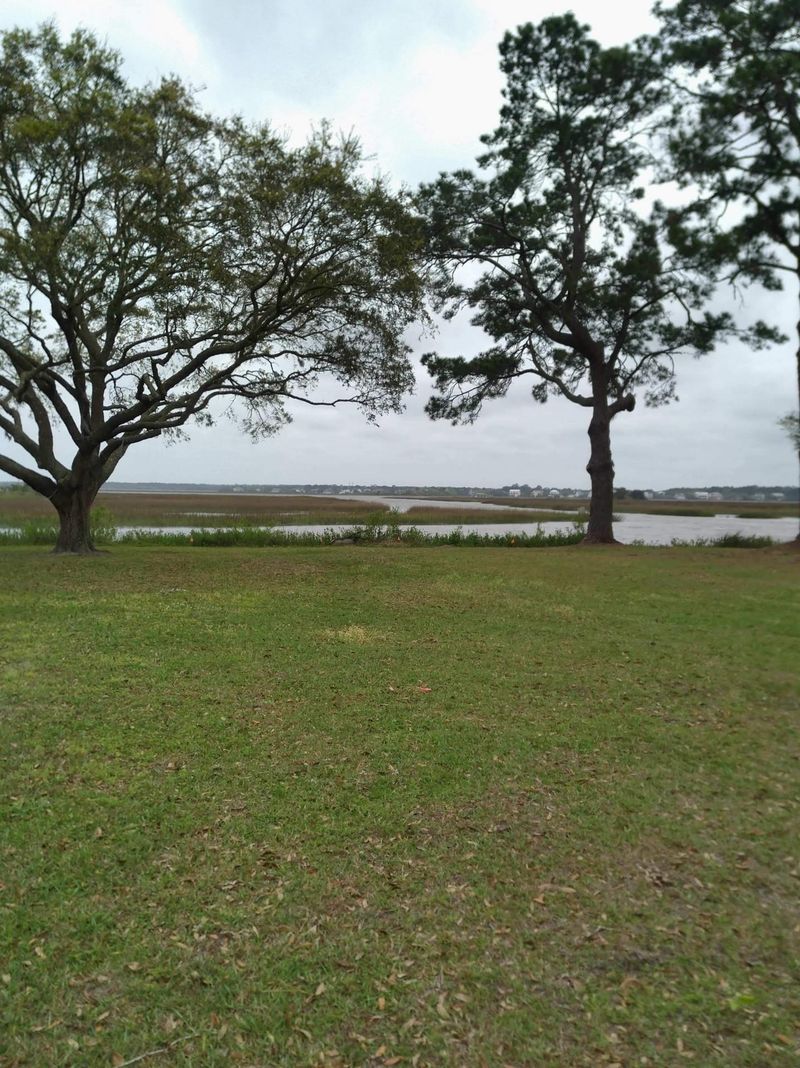 205 Shady Ln, Charleston, SC 29407