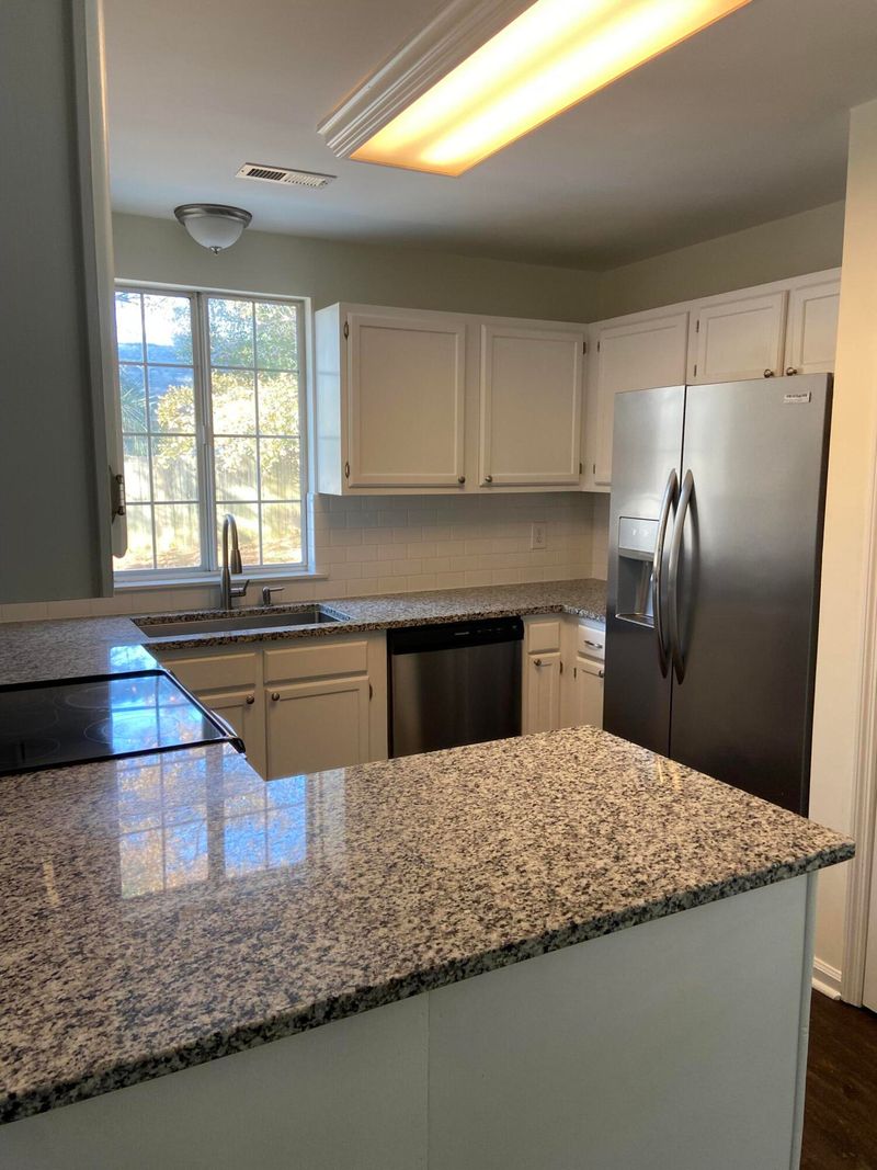 459 Indigo Rd, Goose Creek, SC 29445