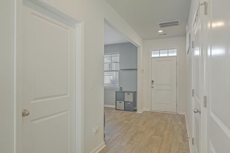 305 Mincy St, Moncks Corner, SC 29461