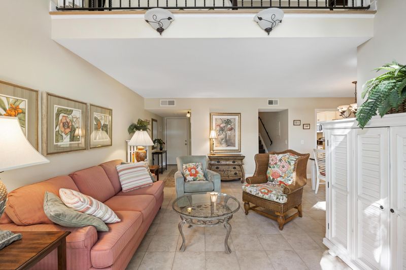 177 High Hammock Villas Dr, Seabrook Island, SC 29455